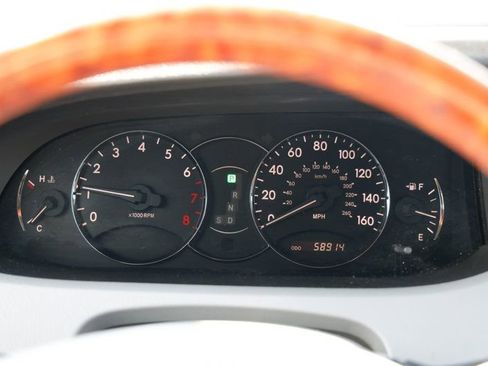 Used 2005 Toyota Avalon Limited image 31