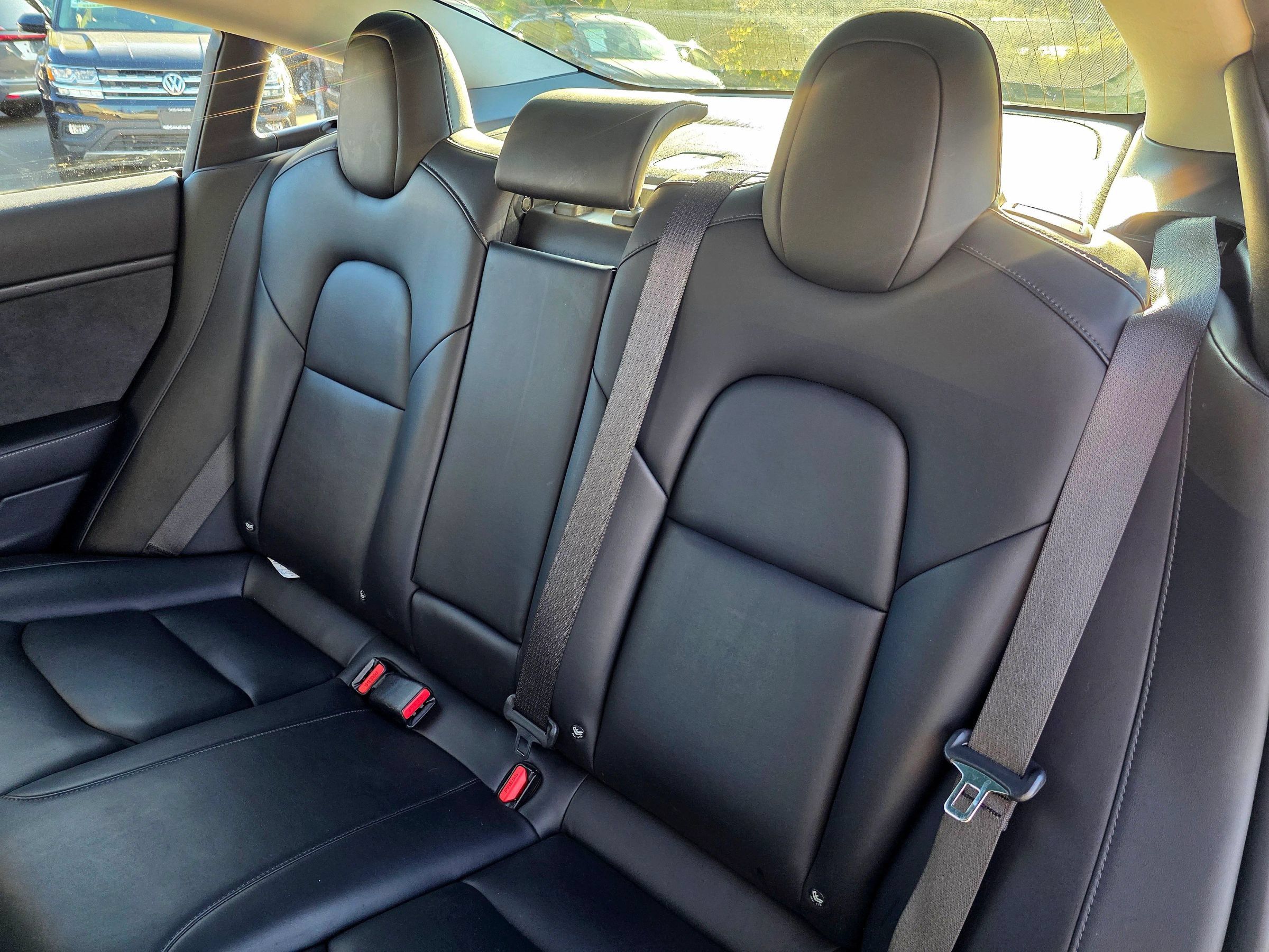 Used 2018 Tesla Model 3 Long Range AWD/4WD image 47
