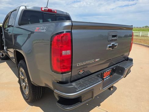 Used 2019 Chevrolet Colorado Z71 AWD/4WD image 33