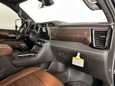 New 2026 GMC Sierra 2500 Denali Ultimate image 30