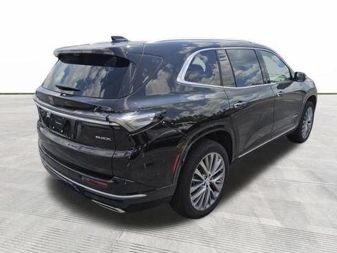 Used 2025 Buick Enclave Avenir w/ Super Cruise Package AWD/4WD image 7