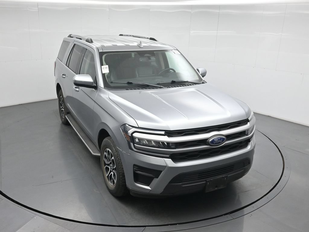 Used 2023 Ford Expedition XLT RWD image 12