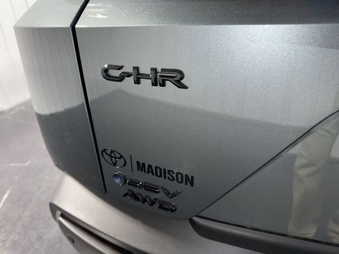 New 2026 Toyota C-HR AWD/4WD image 39