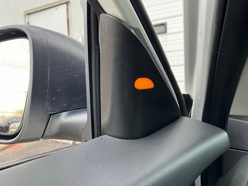 Used 2025 Nissan Altima 2.5 SV image 20