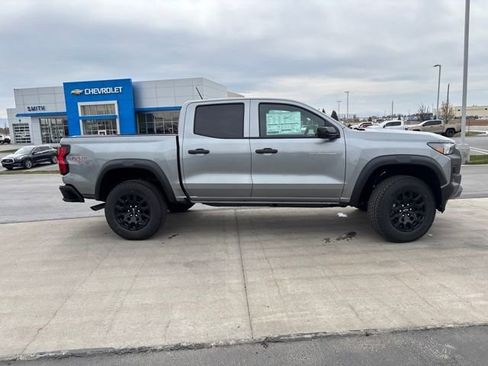 New 2026 Chevrolet Colorado Trail Boss AWD/4WD image 2