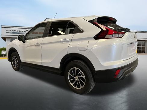 Used 2024 Mitsubishi Eclipse Cross ES image 3