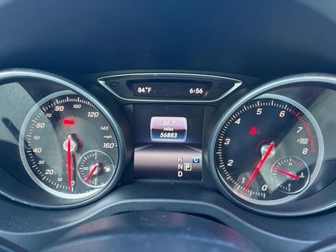 Used 2018 Mercedes-Benz GLA 250 image 16