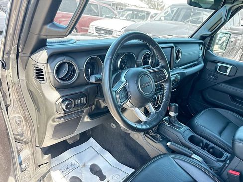 Used 2021 Jeep Wrangler Unlimited Sahara w/ Cold Weather Group image 10