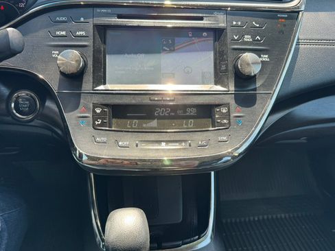 Used 2017 Toyota Avalon XLE Premium w/ All Weather Liner Package FWD image 30