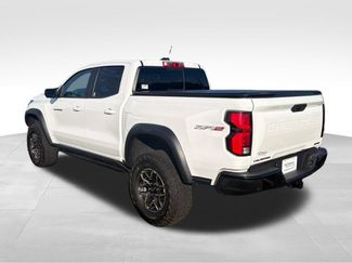 Used 2024 Chevrolet Colorado ZR2 w/ ZR2 Convenience Package III AWD/4WD video 3