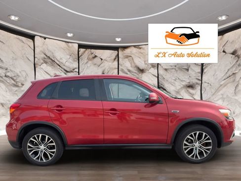Used 2019 Mitsubishi Outlander Sport ES FWD image 2