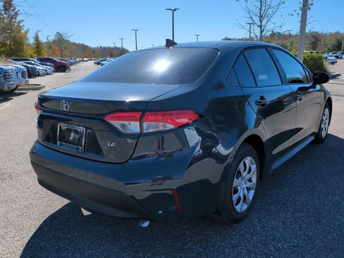 New 2026 Toyota Corolla LE FWD image 6
