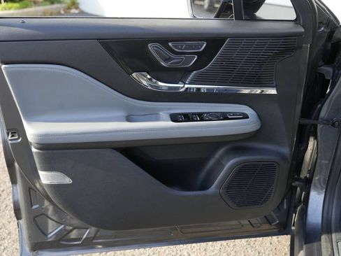 Used 2020 Lincoln Corsair FWD image 21