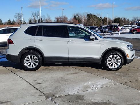 Used 2018 Volkswagen Tiguan SEL image 16