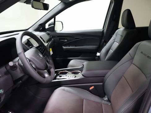 New 2026 Honda Ridgeline Black Edition image 9