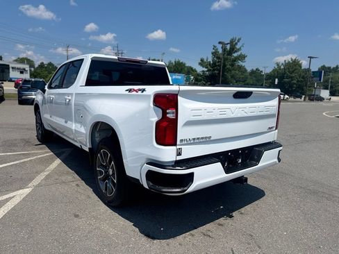 Used 2025 Chevrolet Silverado 1500 RST w/ Convenience Package II AWD/4WD image 4