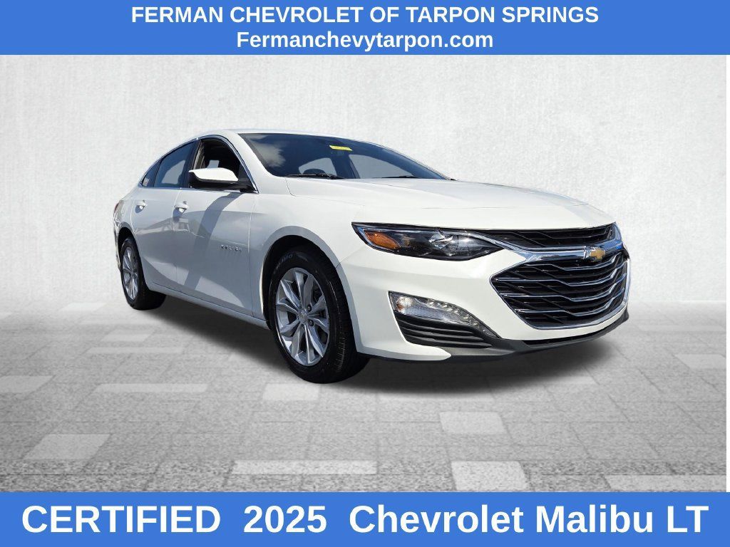Used 2025 Chevrolet Malibu LT FWD image 1