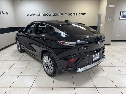 Used 2025 Buick Envista Avenir FWD image 4