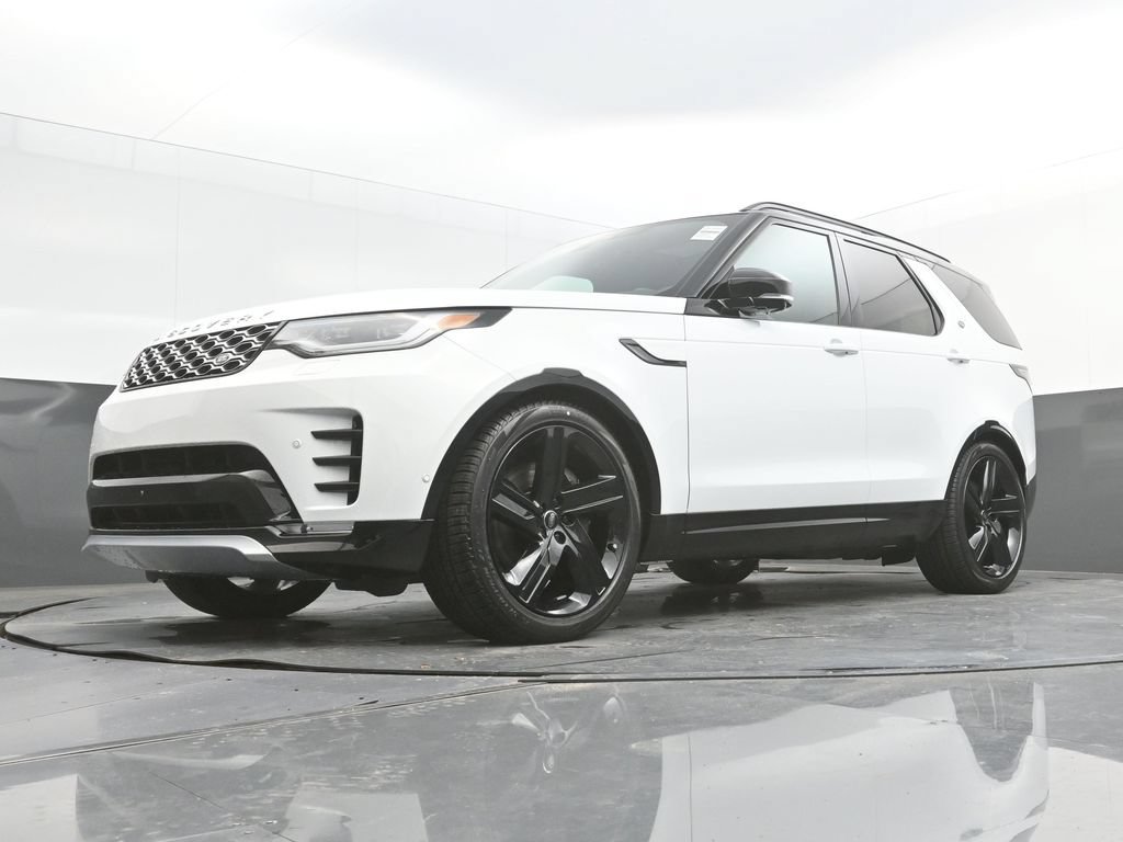 New 2026 Land Rover Discovery Limited Edition AWD/4WD image 33
