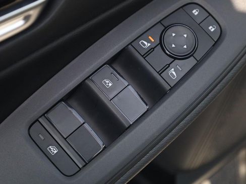 New 2026 Nissan Sentra SV w/ SV Convenience Package FWD image 11