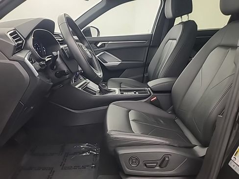Used 2025 Audi Q3 2.0T Premium AWD/4WD image 22