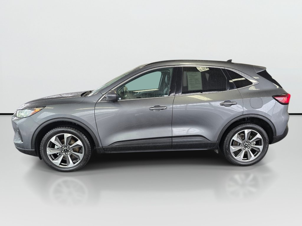 Used 2024 Ford Escape Platinum AWD/4WD image 6