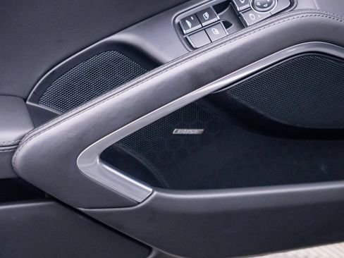 Certified 2019 Porsche 911 Carrera 4 GTS AWD/4WD image 15