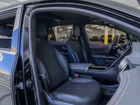 Used 2023 Mercedes-Benz EQS 450+ SUV image 27