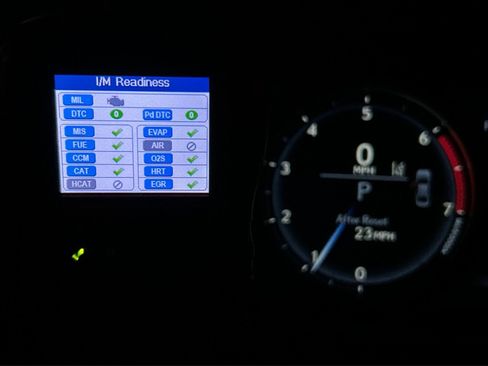 Used 2017 Lexus IS 200t F Sport w/ F Sport Package image 10