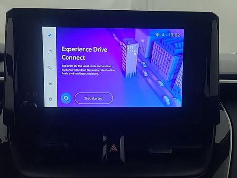 Used 2025 Toyota Corolla LE image 32