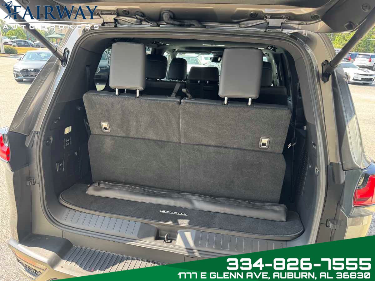Used 2023 Lexus LX 600 F Sport w/ Accessory Package (Z1) AWD/4WD image 34