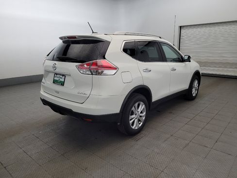 Used 2016 Nissan Rogue SV w/ SV Premium Package AWD/4WD image 9