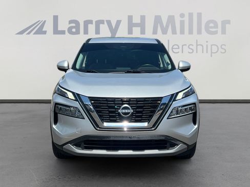 Used 2022 Nissan Rogue SV AWD/4WD image 8