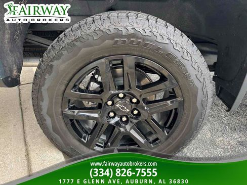 Used 2026 Chevrolet Silverado 1500 LT Trail Boss w/ Convenience Package II AWD/4WD image 36