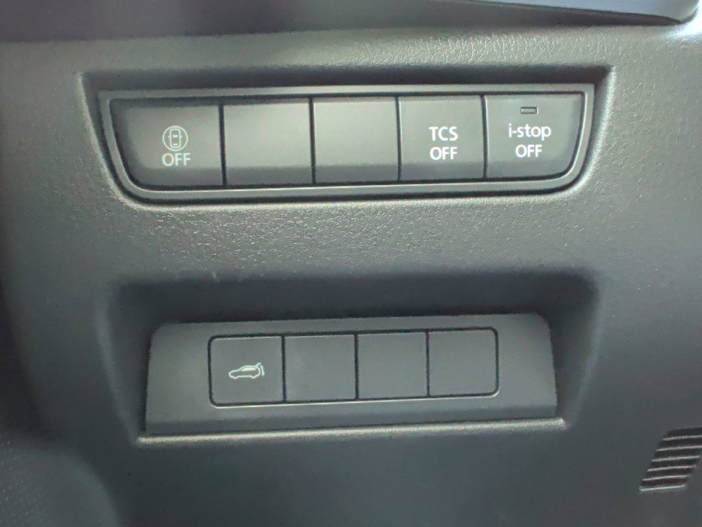 Used 2024 MAZDA CX-90 3.3 Turbo w/ Preferred Package AWD/4WD image 29