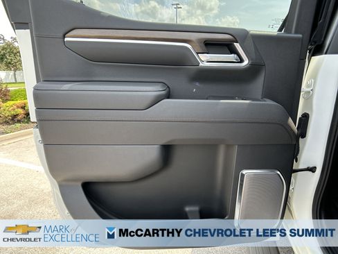 New 2025 Chevrolet Silverado 1500 High Country w/ Midnight Edition image 18