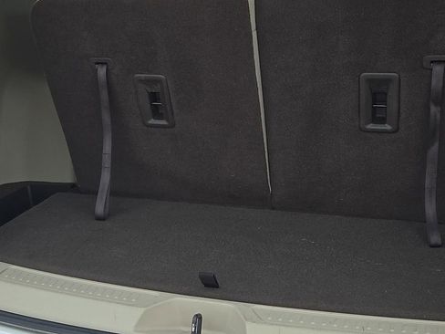 Used 2017 GMC Acadia Denali w/ Technology Package image 9