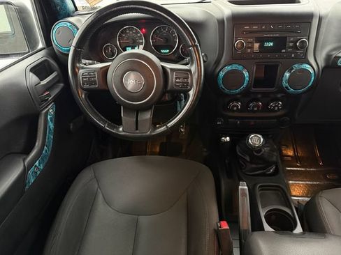 Used 2016 Jeep Wrangler Unlimited Sport AWD/4WD image 31