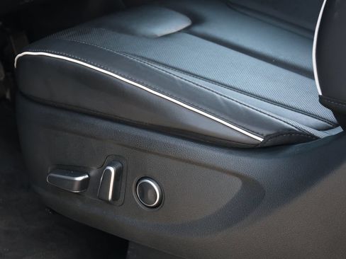 Used 2025 Hyundai Palisade SEL FWD image 29