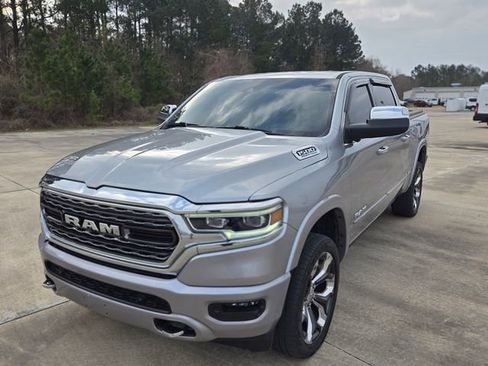 Used 2022 RAM 1500 Limited image 1