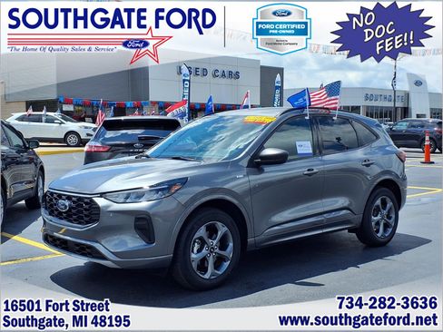 Certified 2024 Ford Escape ST-Line w/ Tech Pack #1 AWD/4WD image 1