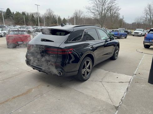 Used 2024 Genesis GV70 3.5T Sport w/ Sport Advanced Package image 3