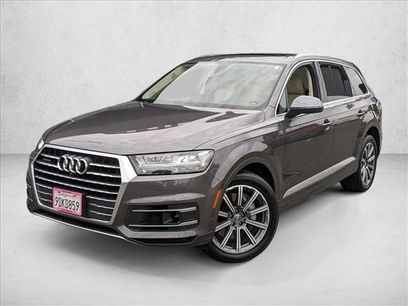 Used 2019 Audi Q7 3.0T Prestige w/ Prestige Package