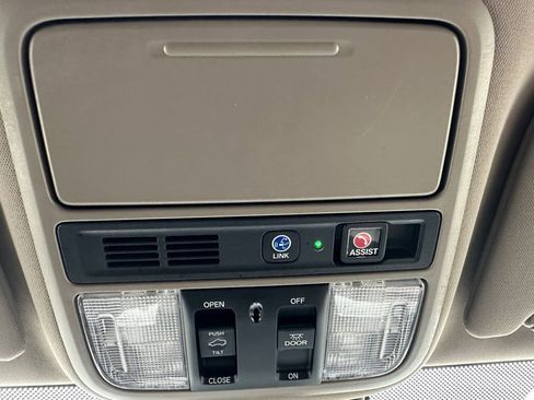 Used 2021 Honda Odyssey Touring image 19