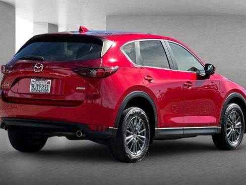 Used 2019 MAZDA CX-5 Touring image 4