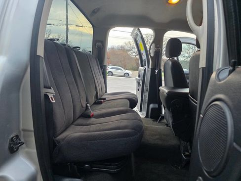 Used 2002 Dodge Ram 1500 Truck 2WD Quad Cab image 26