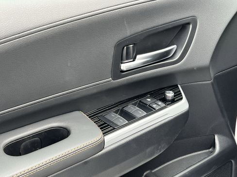 New 2026 Toyota Sienna XLE Woodland Edition image 10