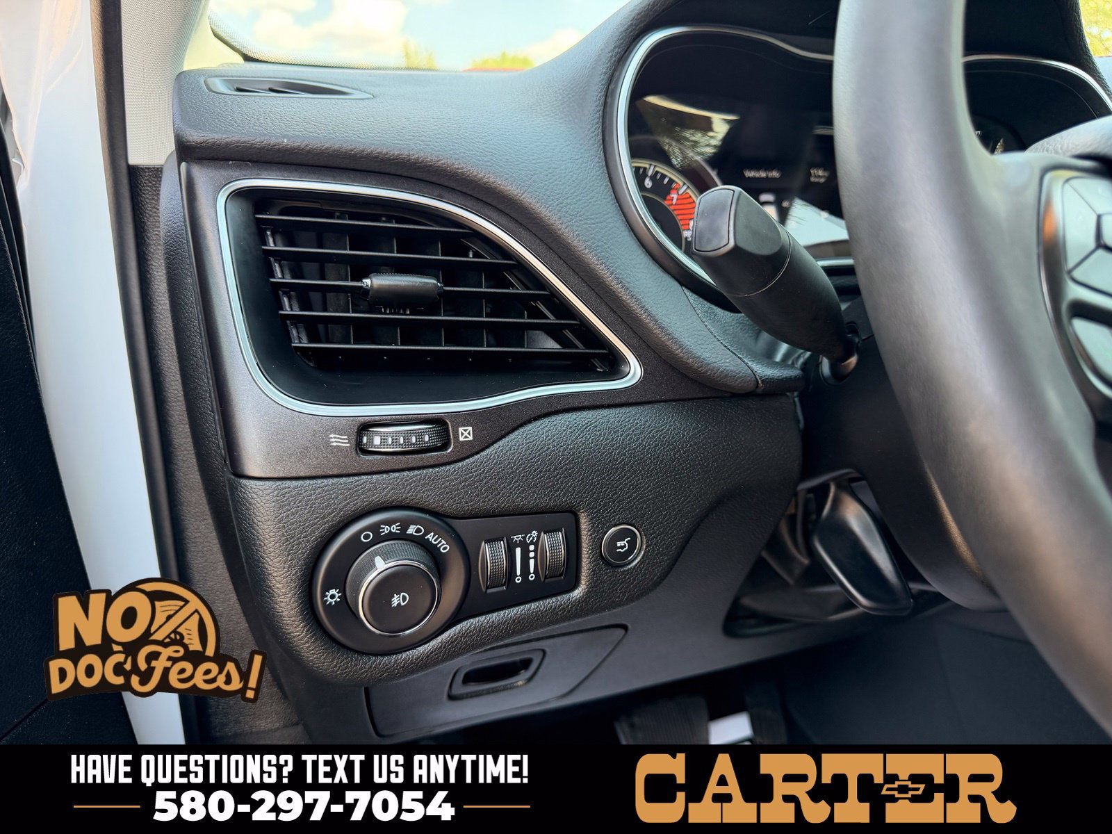 Used 2022 Jeep Cherokee Trailhawk w/ Comfort/Convenience Group AWD/4WD image 18