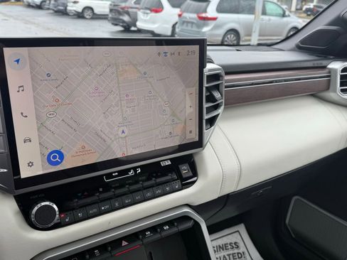 Used 2025 Toyota Sequoia Capstone image 49