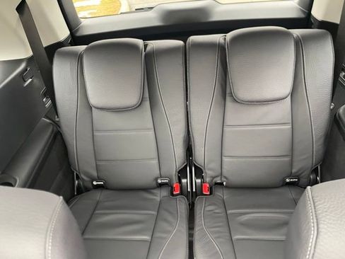 Used 2026 Mercedes-Benz GLS 450 4MATIC image 27